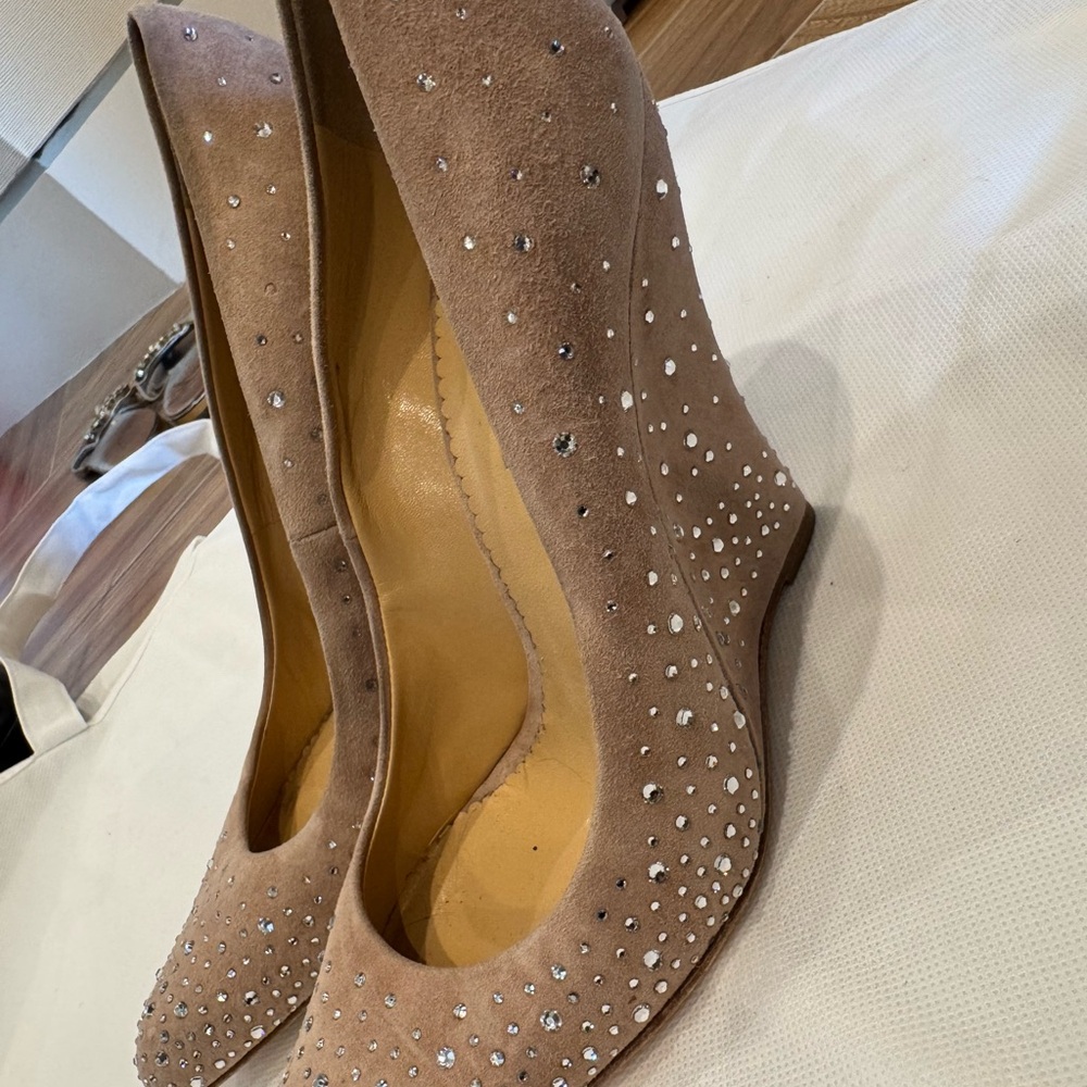 Oscar de la Renta Crystal Embellished Suede Pumps Size 39 – Made in Italy